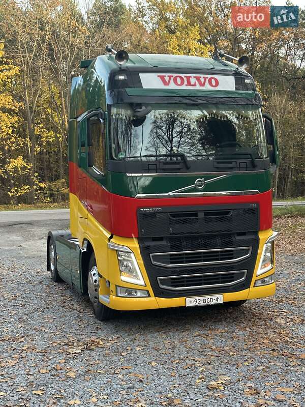 Тягач Volvo FH 13 2015 в Бродах фото 4 Тягач Volvo FH 13 2015 в Бродах