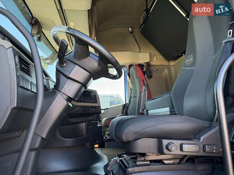 Тягач Volvo FH 13 2016 в Черновцах фото 11 Тягач Volvo FH 13 2016 в Черновцах