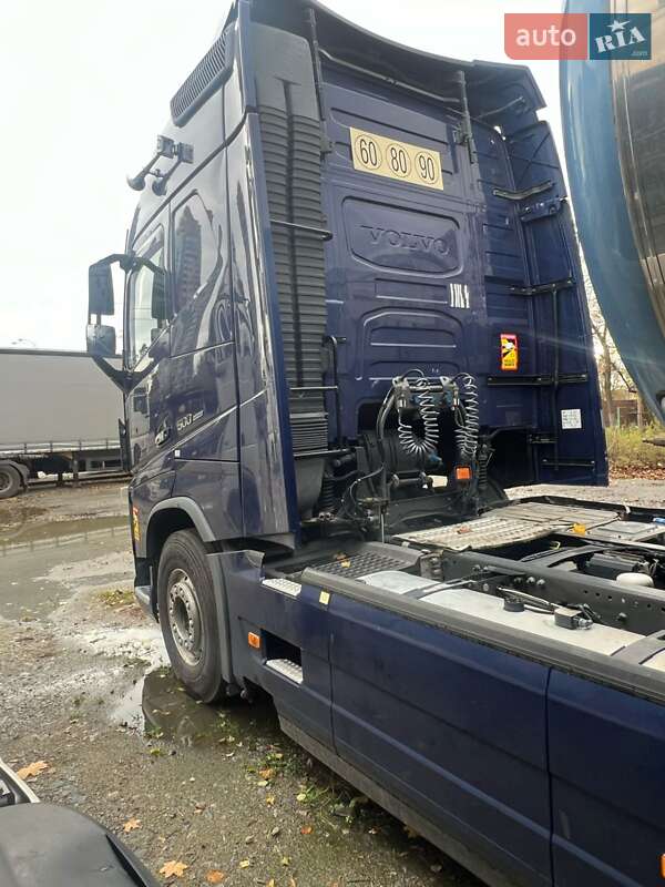 Тягач Volvo FH 13 2016 в Києві фото 9 Тягач Volvo FH 13 2016 в Києві