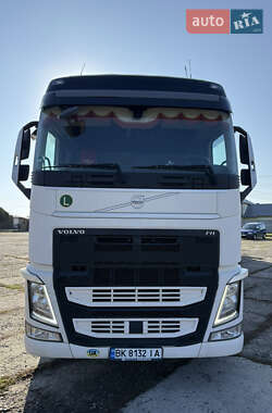 Тягач Volvo FH 13 2016 в Жовкве