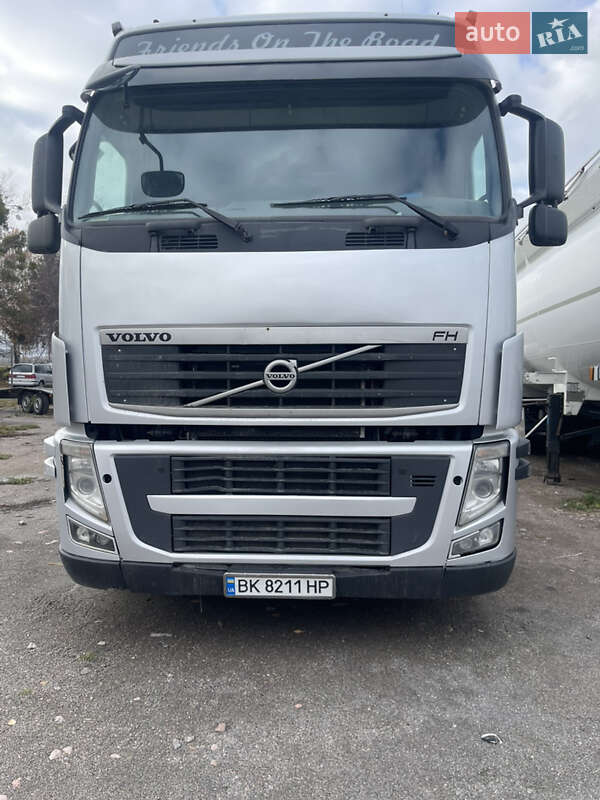 Тягач Volvo FH 13 2012 в Березному