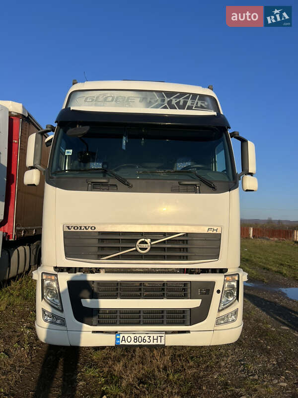 Тентованый Volvo FH 13 2012 в Хусте