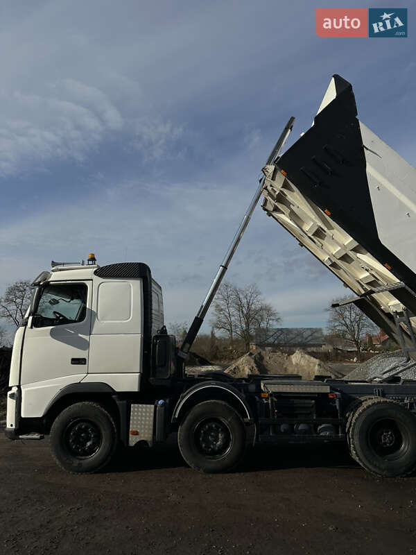 Самоскид Volvo FH 13 2012 в Івано-Франківську
