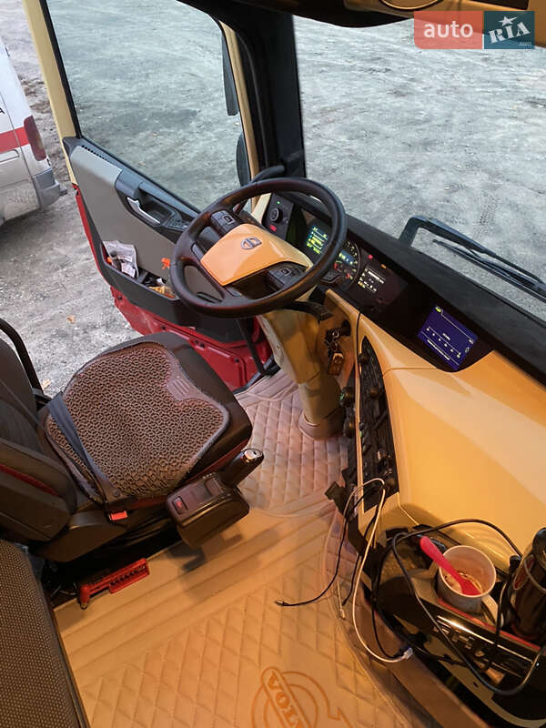 Зерновоз Volvo FH 13 2014 в Обухові фото 13 Зерновоз Volvo FH 13 2014 в Обухові