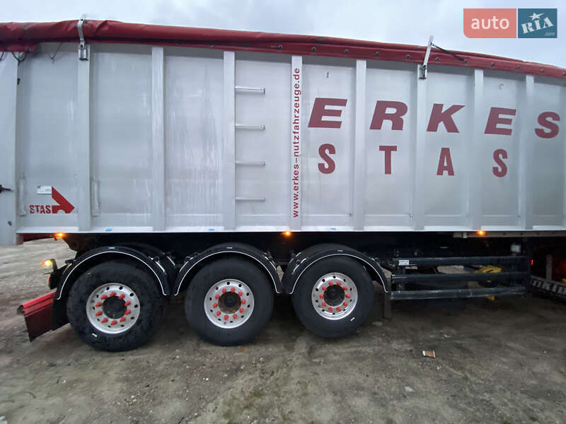 Зерновоз Volvo FH 13 2014 в Обухове