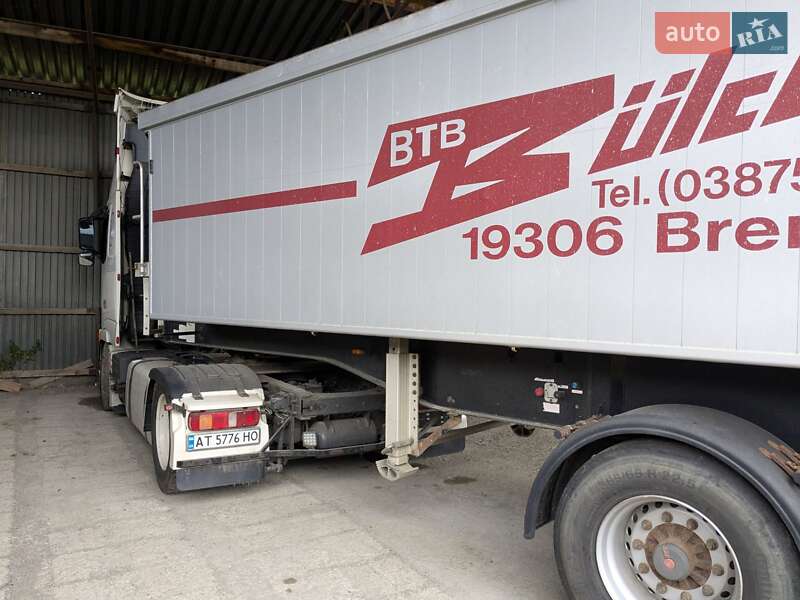 Самосвал Volvo FH 13 2007 в Косове