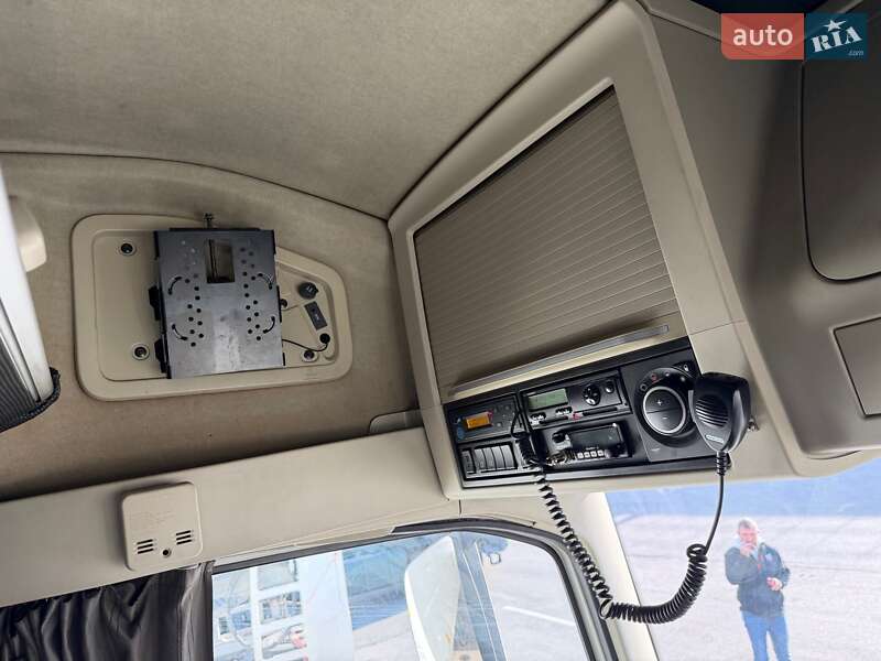 Тягач Volvo FH 13 2015 в Киеве фото 13 Тягач Volvo FH 13 2015 в Киеве