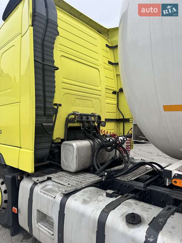 Тягач Volvo FH 13 2012 в Киеве