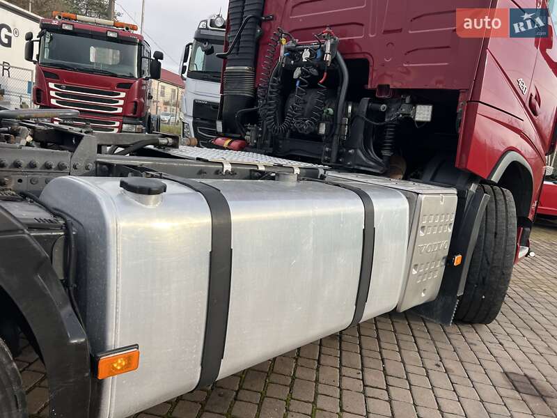 Тягач Volvo FH 13 2013 в Хусте