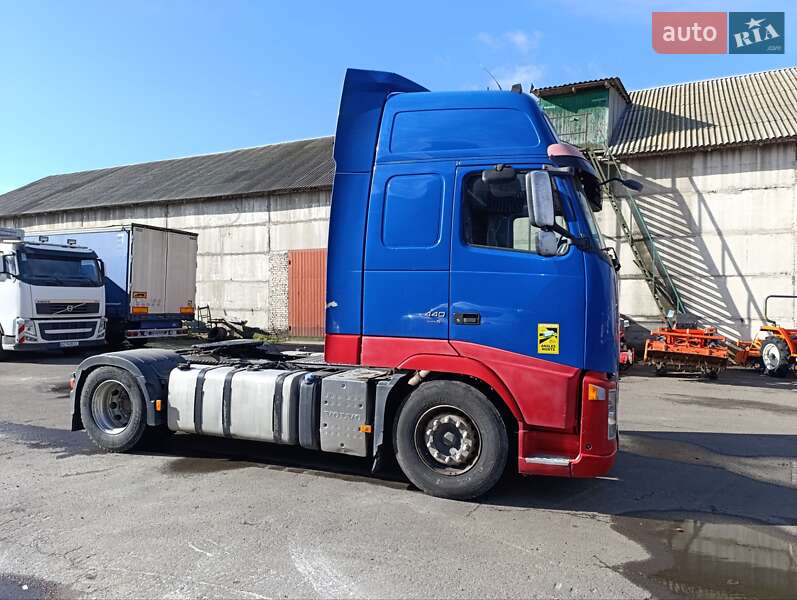 Тягач Volvo FH 13 2007 в Луцке