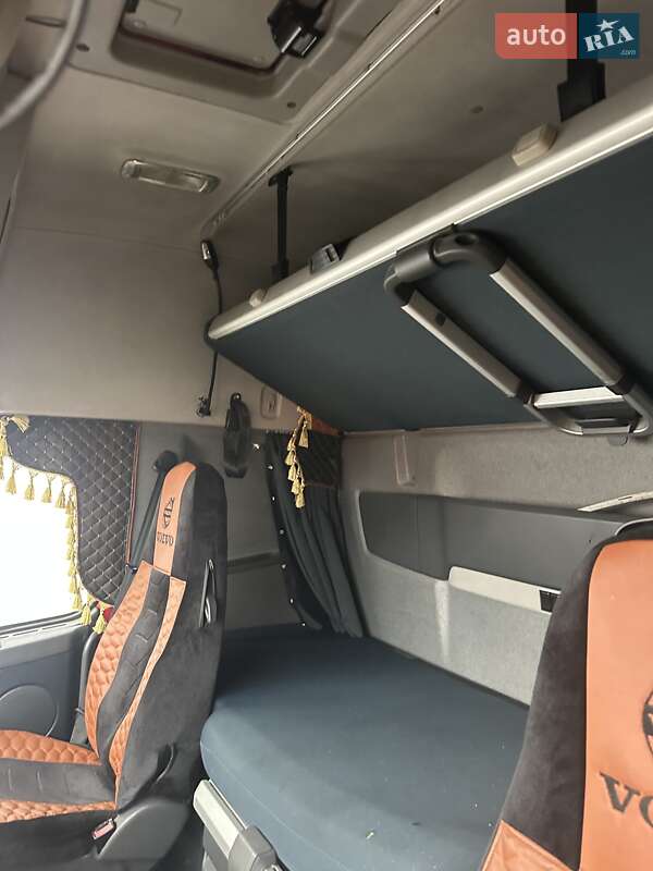 Тягач Volvo FH 13 2012 в Ровно фото 26 Тягач Volvo FH 13 2012 в Ровно