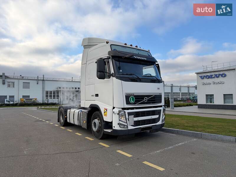 Тягач Volvo FH 13 2014 в Киеве