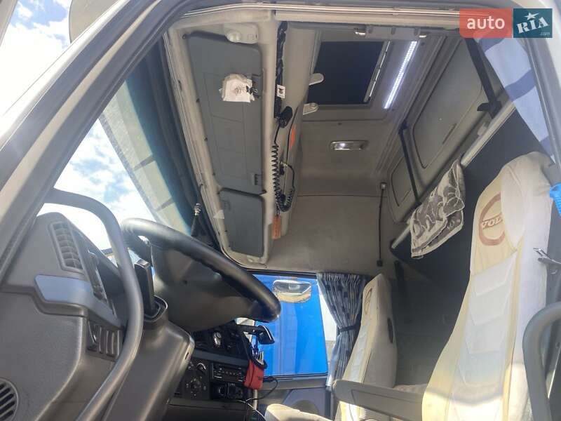 Зерновоз Volvo FH 13 2007 в Николаеве