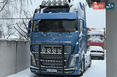 Тягач Volvo FH 13 2018 в Дніпрі