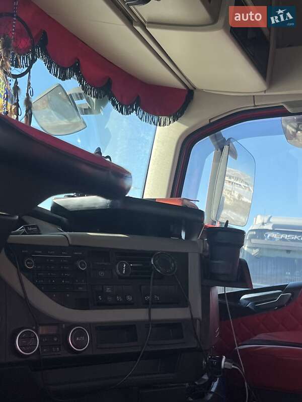 Тягач Volvo FH 13 2015 в Львове