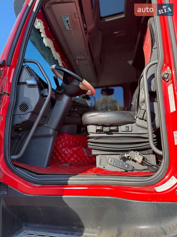 Тягач Volvo FH 13 2012 в Киеве фото 56 Тягач Volvo FH 13 2012 в Киеве