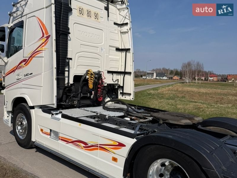 Тягач Volvo FH 13 2015 в Луцке фото 18 Тягач Volvo FH 13 2015 в Луцке