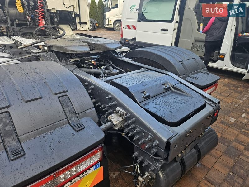 Тягач Volvo FH 13 2015 в Луцке фото 45 Тягач Volvo FH 13 2015 в Луцке