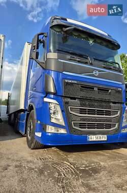 Тягач Volvo FH 16 2014 в Киеве