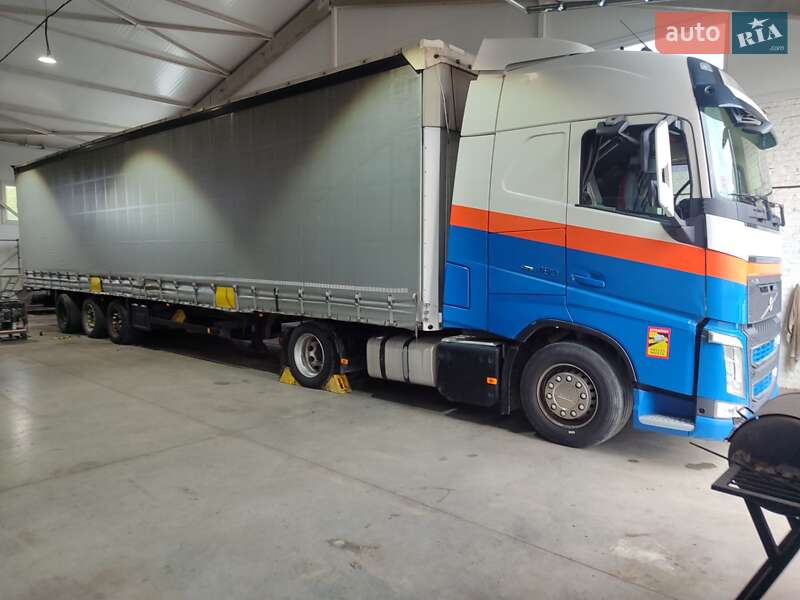 Тентованый Volvo FH 16 2014 в Луцке