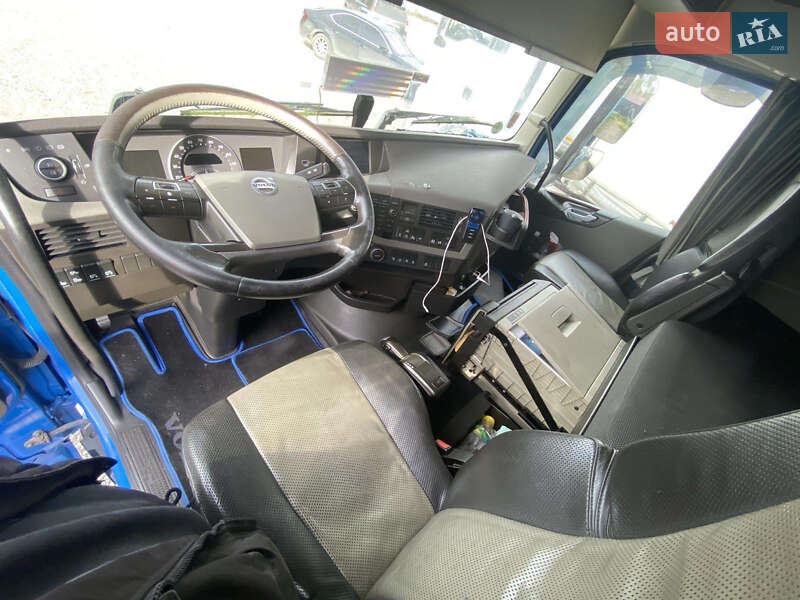 Тягач Volvo FH 16 2014 в Дубовому