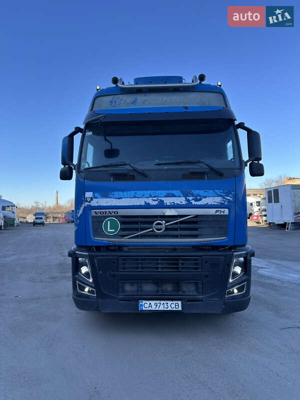 Для перевезення тварин Volvo FH 16 2011 в Первомайську