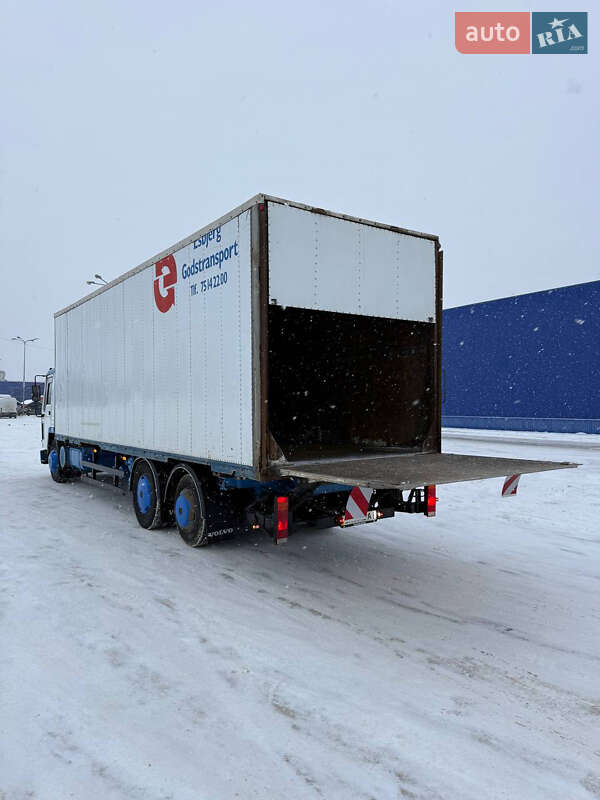 Грузовой фургон Volvo FL 10 1994 в Сумах