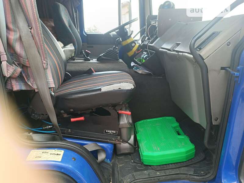 Рефрижератор Volvo FL 6 2000 в Ровно фото 20 Рефрижератор Volvo FL 6 2000 в Ровно