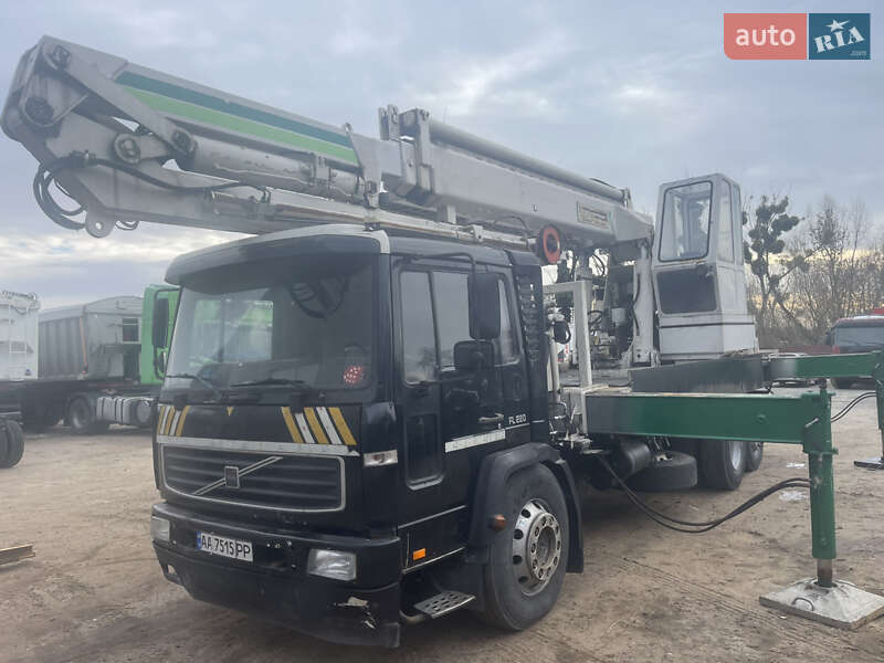 Кран-манипулятор Volvo FL 6 2003 в Киеве