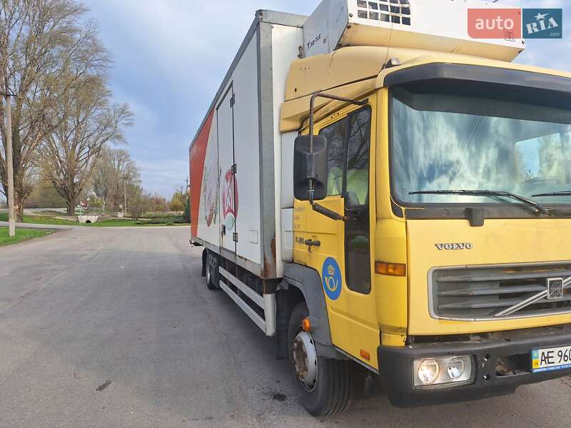 Рефрижератор Volvo FL 6 2003 в 