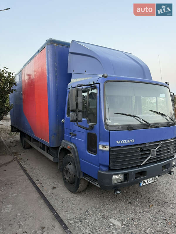 Грузовой фургон Volvo FL 6 1998 в Одессе