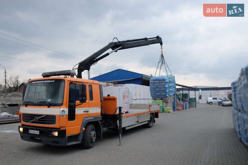 Кран-манипулятор Volvo FL 6 2005 в Черновцах