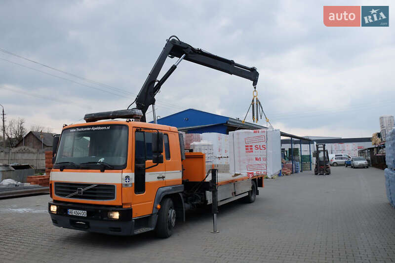 Кран-манипулятор Volvo FL 6 2005 в Черновцах