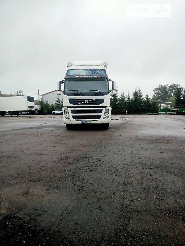 Тягач Volvo FM 11 2012 в Ровно