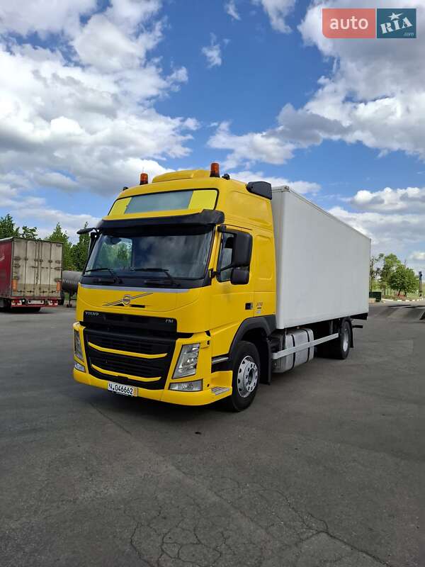 Грузовой фургон Volvo FM 11 2015 в Харькове
