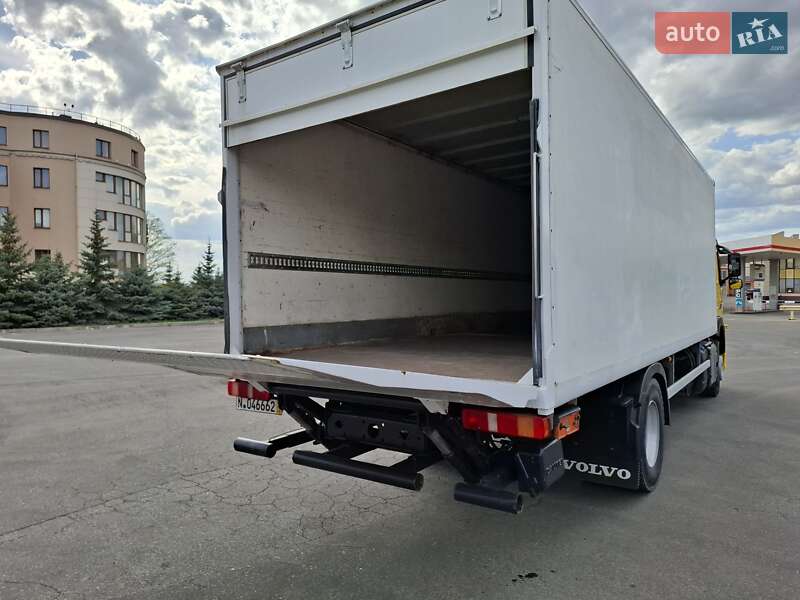 Грузовой фургон Volvo FM 11 2015 в Харькове