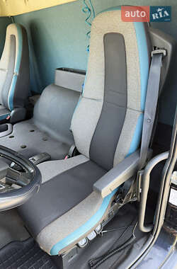 Грузовой фургон Volvo FM 11 2015 в  фото 19 Грузовой фургон Volvo FM 11 2015 в