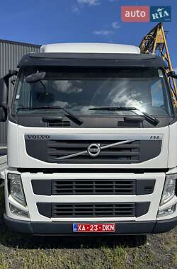Тягач Volvo FM 11 2011 в Володимирі
