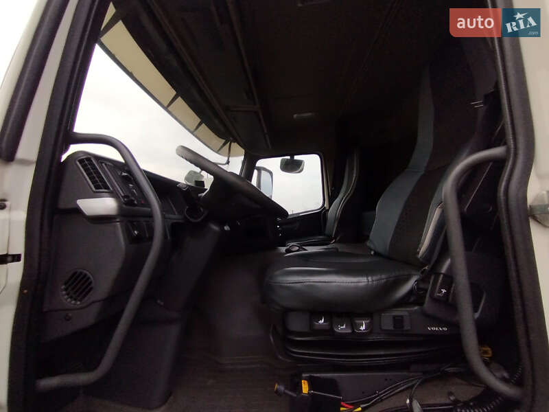 Кран-манипулятор Volvo FM 12 2011 в Луцке