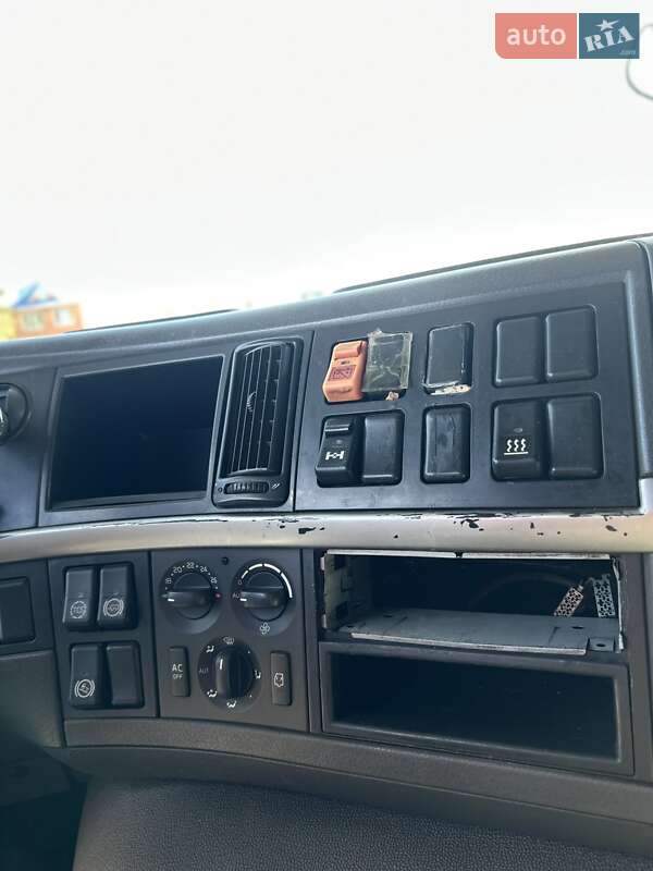 Тягач Volvo FM 12 2010 в Киеве