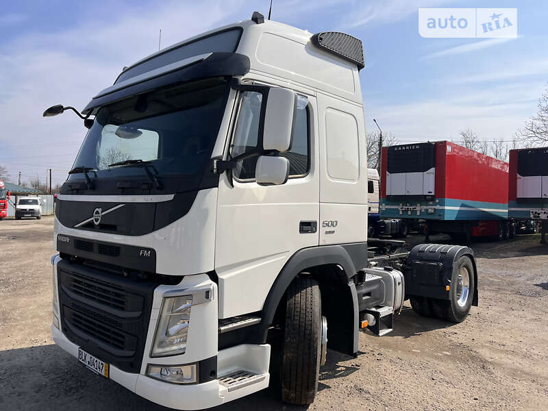 Тягач Volvo FM 13 2017 в Черновцах