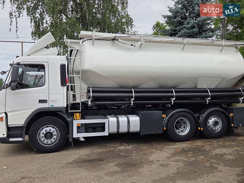 Кормовоз Volvo FM 13 2008 в Черновцах