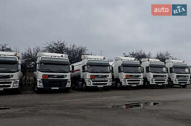 Бензовоз Volvo FM 13 2012 в Киеве