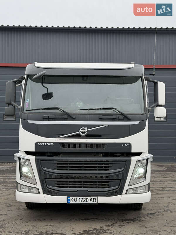 Автовоз Volvo FM 13 2017 в Мукачево