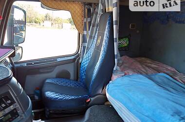 Тентований Volvo FM 9 2006 в 