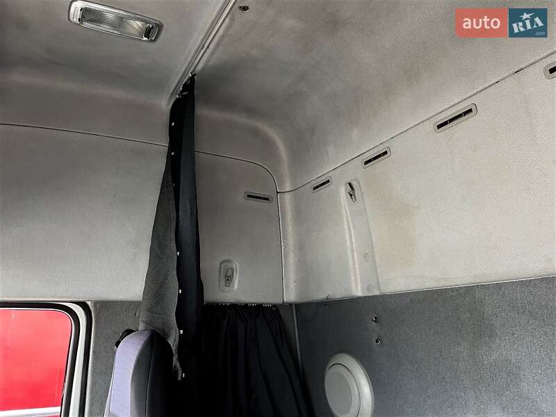 Тягач Volvo FM 9 2011 в Львові