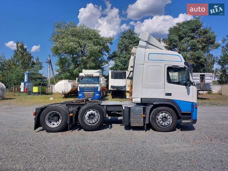 Тягач Volvo FM 9 2008 в Макарові