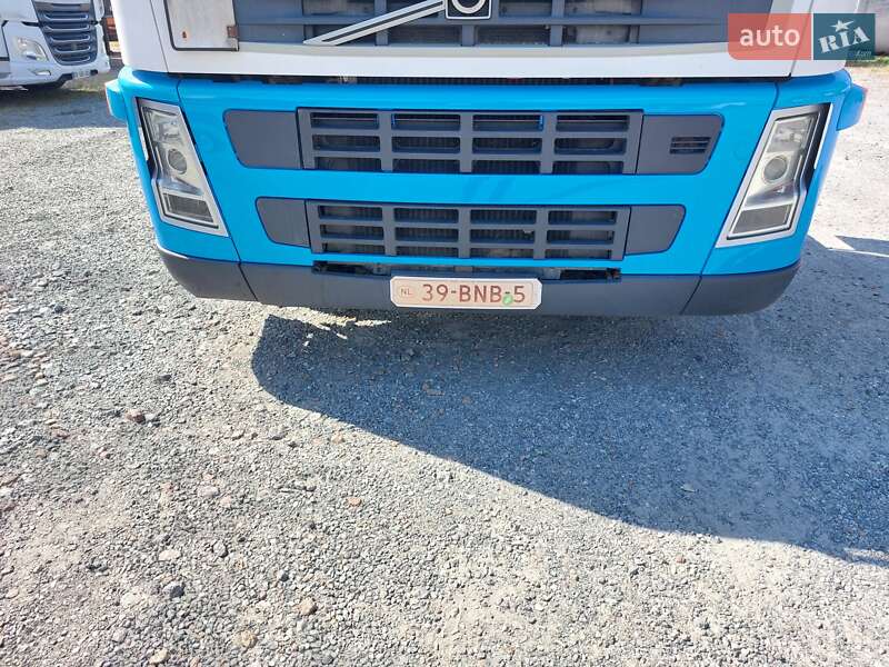 Тягач Volvo FM 9 2008 в Макарові
