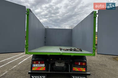 Самосвал Volvo FM 9 2010 в 
