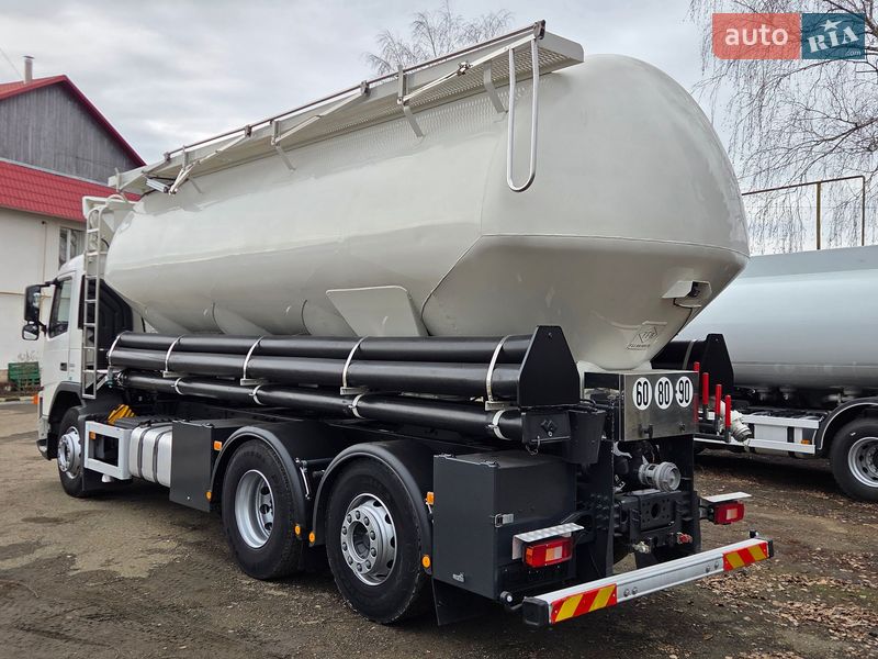 Кормовоз Volvo FM 9 2008 в Черновцах